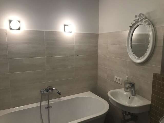 Апартаменты New Old City apartment Вильнюс-14